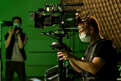 Rispetto dei protocolli anti-Covid sui set